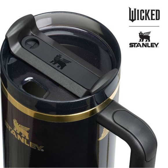 Elphaba - 40oz For Good Stanley 2025. NWT - Picture 3 of 4